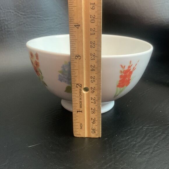 Rosanna Italy White Floral Porcelain Ceramic 18 Ounces Decorator Serving Bowl - Picture 8 of 10